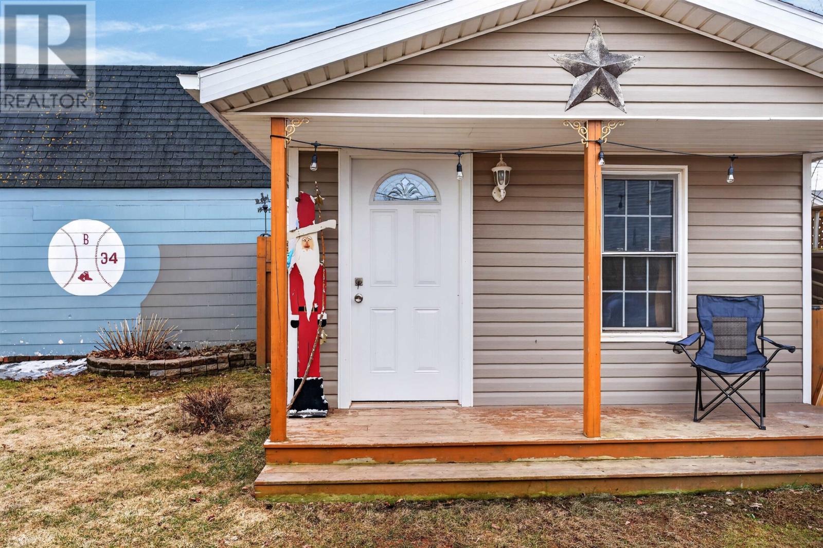 338 Myrtle Street, Summerside, Prince Edward Island  C1N 1X6 - Photo 13 - 202607595