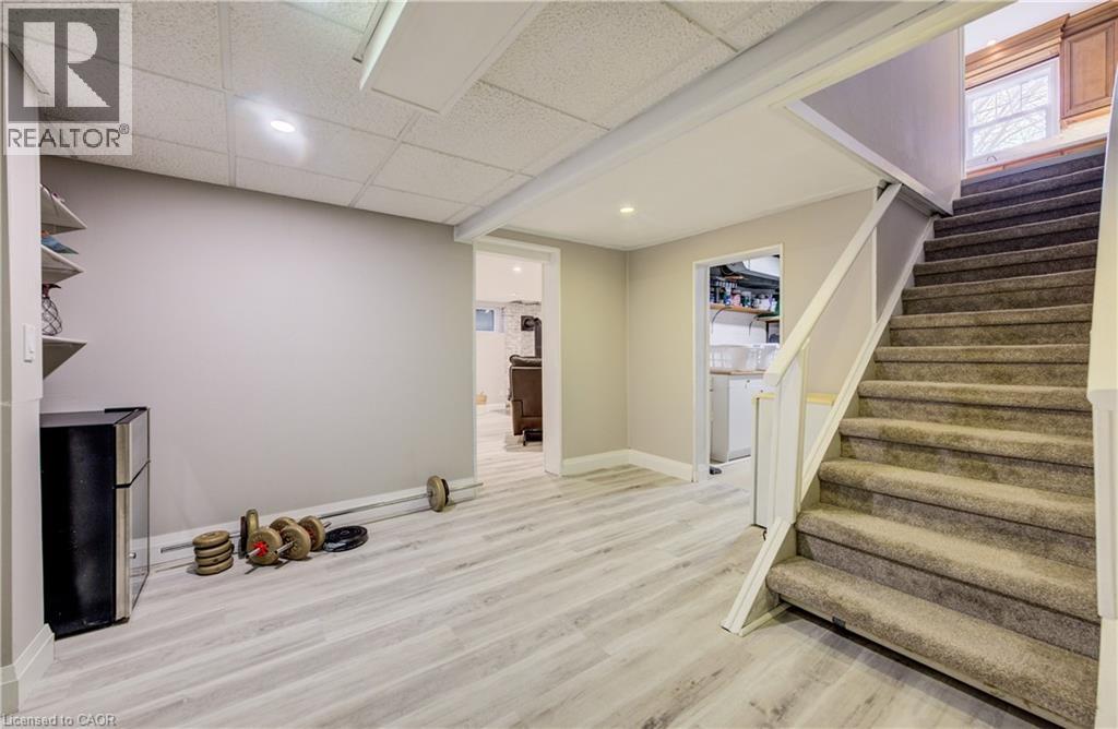 27 Lowrey Avenue S, Cambridge, Ontario  N1R 4Z4 - Photo 39 - 40811528