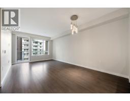 303 255 W 1ST STREET, North Vancouver, British Columbia