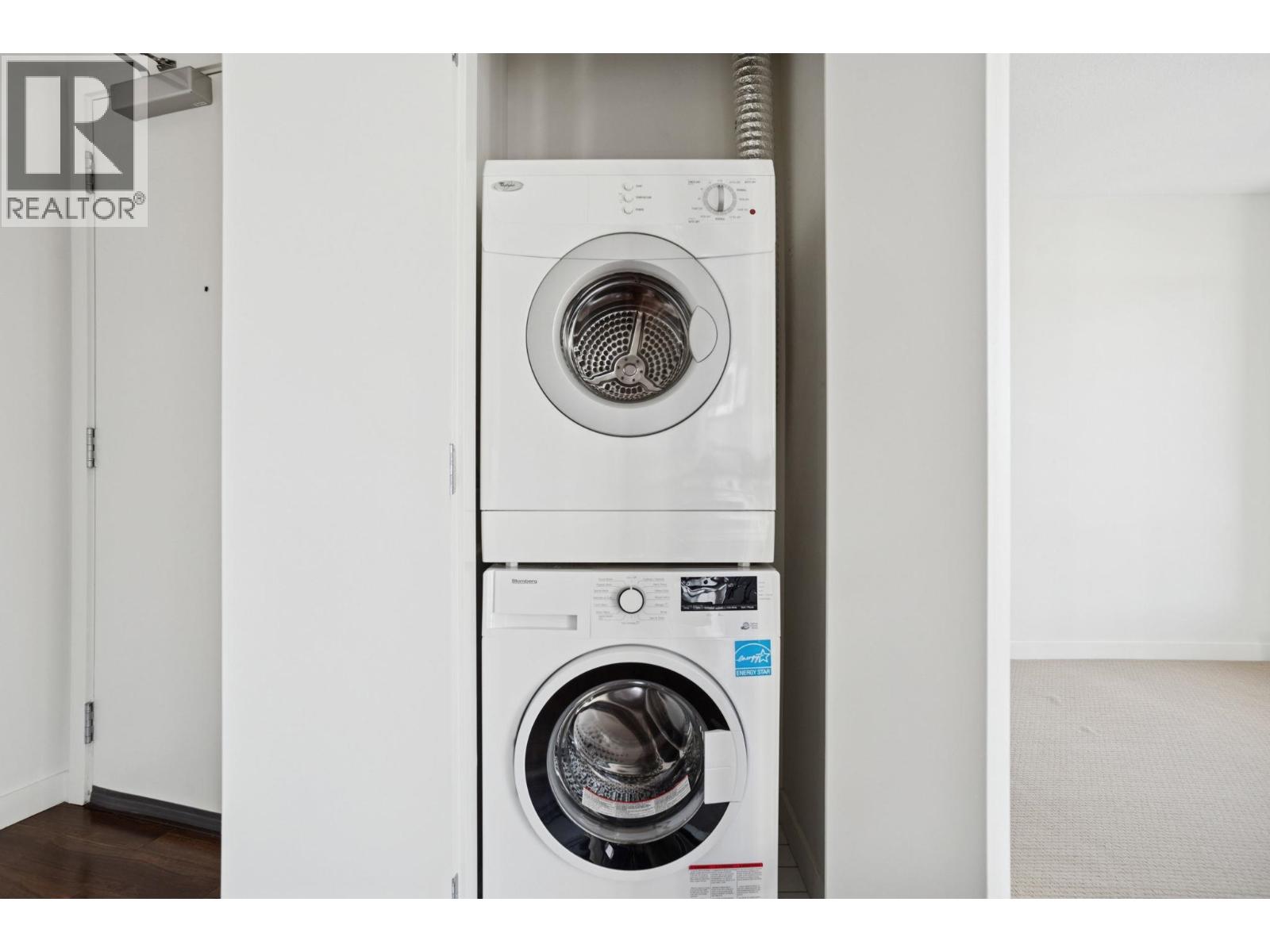 1010 4815 Eldorado Mews, Vancouver, British Columbia  V5R 0B2 - Photo 10 - R3111621