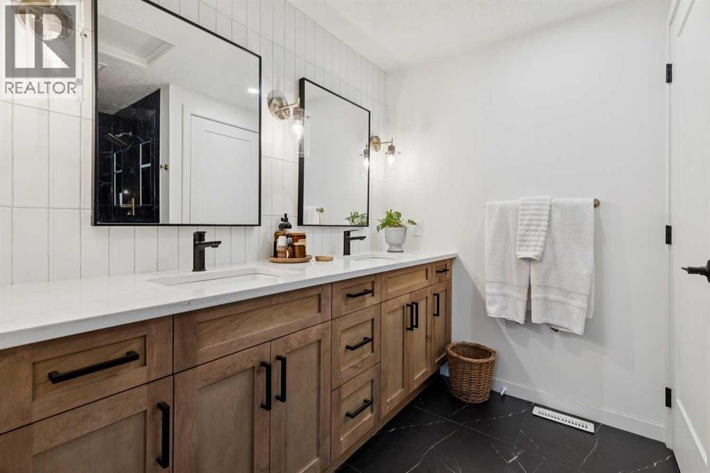 561 Point Mckay Grove NW, Calgary, Alberta  T2E 5M7 - Photo 24 - A2302400