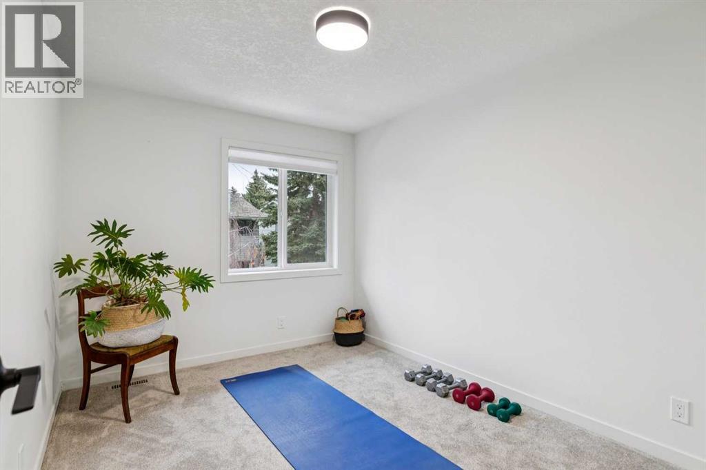 561 Point Mckay Grove NW, Calgary, Alberta  T2E 5M7 - Photo 30 - A2302400