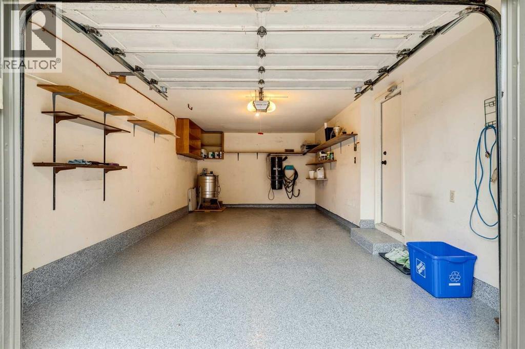 561 Point Mckay Grove NW, Calgary, Alberta  T2E 5M7 - Photo 38 - A2302400