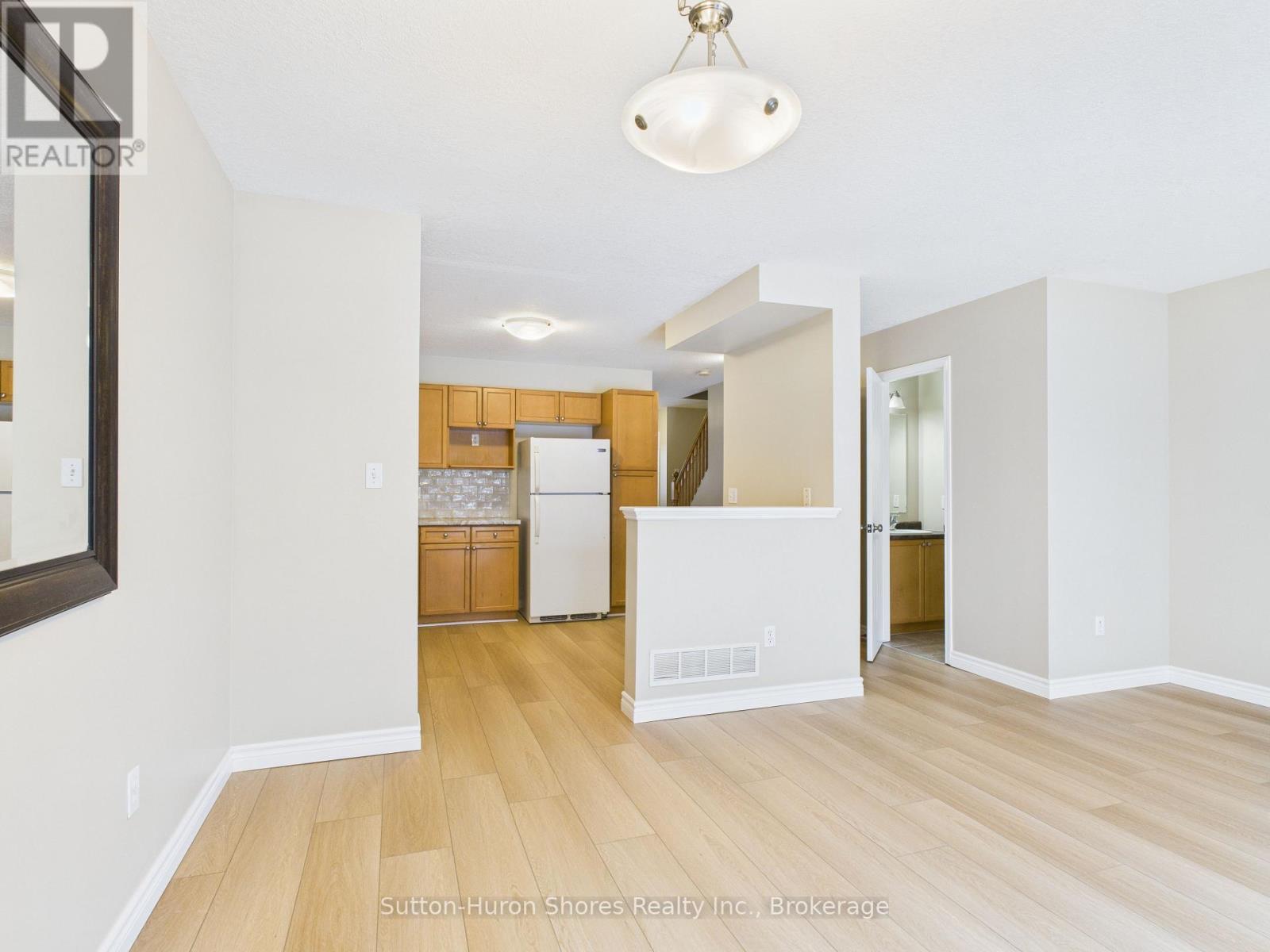 2 - 409 Joseph Street, Saugeen Shores, Ontario  N0H 2C2 - Photo 8 - X12611308