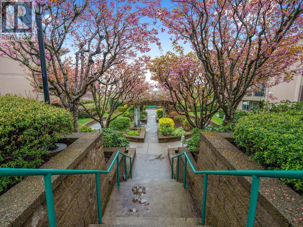 207 78 Richmond Street, New Westminster, British Columbia  V3L 5T2 - Photo 25 - R3112618