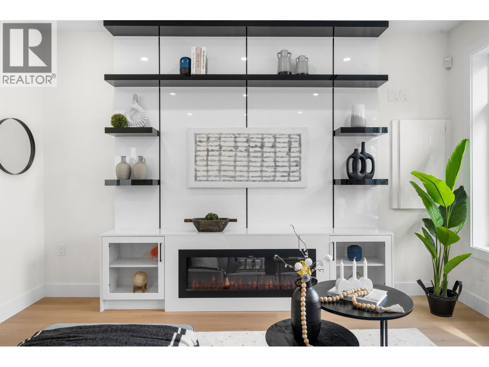 279 E 48th Avenue, Vancouver, British Columbia  V5W 2C9 - Photo 3 - R3112638