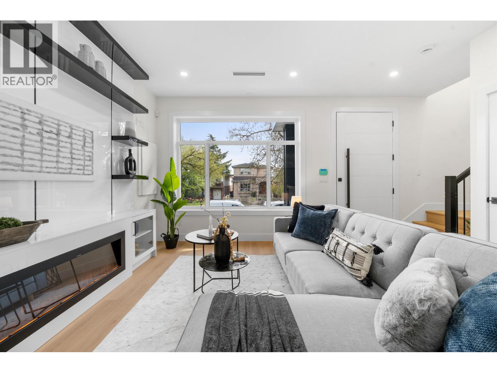 279 E 48th Avenue, Vancouver, British Columbia  V5W 2C9 - Photo 6 - R3112638