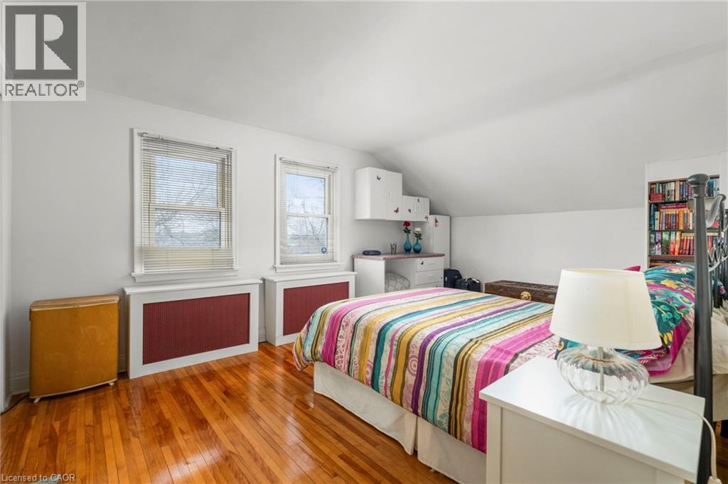 10 Landour Avenue, York, Ontario  M6M 4J4 - Photo 21 - 40820709