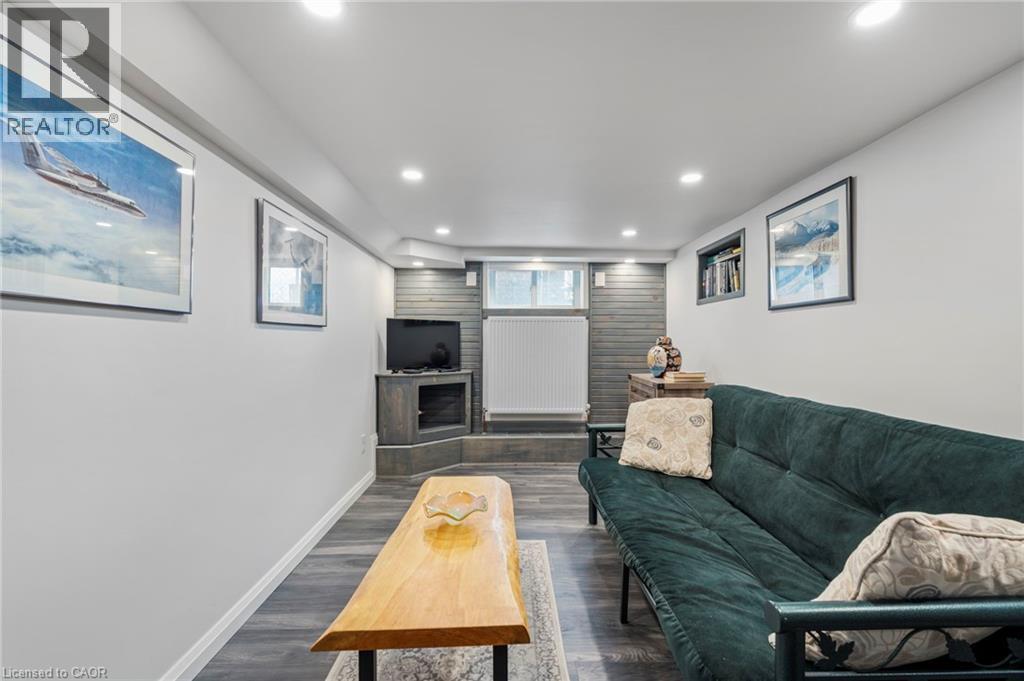 10 Landour Avenue, York, Ontario  M6M 4J4 - Photo 26 - 40820709