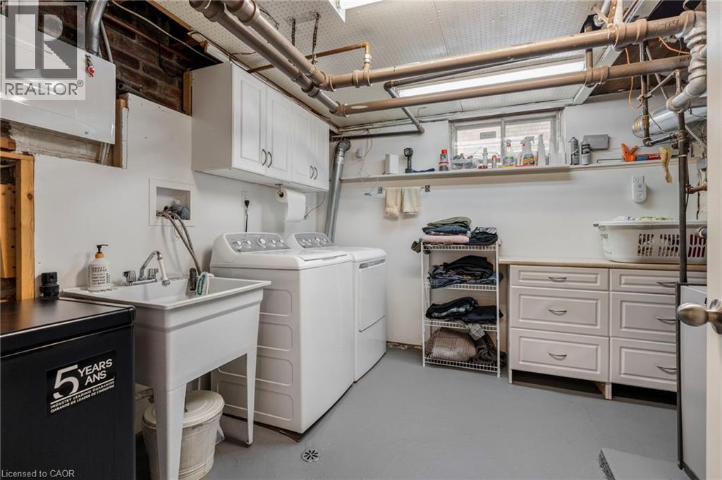 10 Landour Avenue, York, Ontario  M6M 4J4 - Photo 32 - 40820709