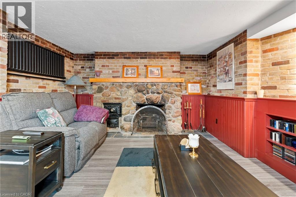 10 Landour Avenue, York, Ontario  M6M 4J4 - Photo 35 - 40820709