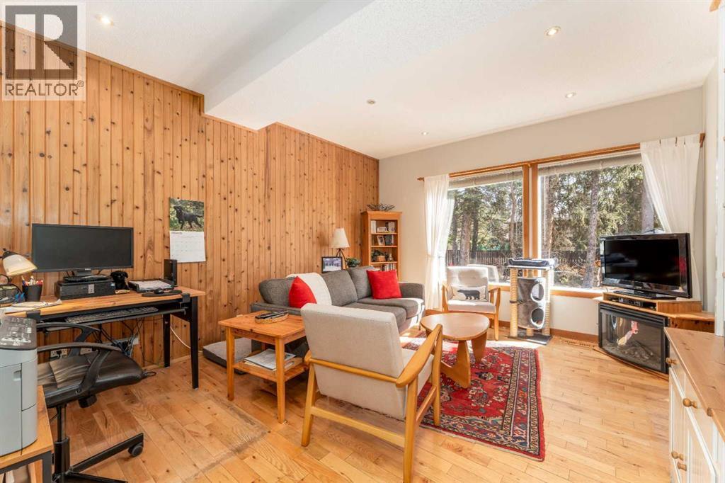 803 Larch Place, Canmore, Alberta  T1W 1S4 - Photo 7 - A2299156