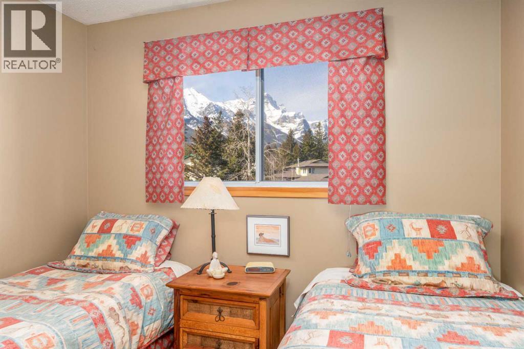803 Larch Place, Canmore, Alberta  T1W 1S4 - Photo 28 - A2299156