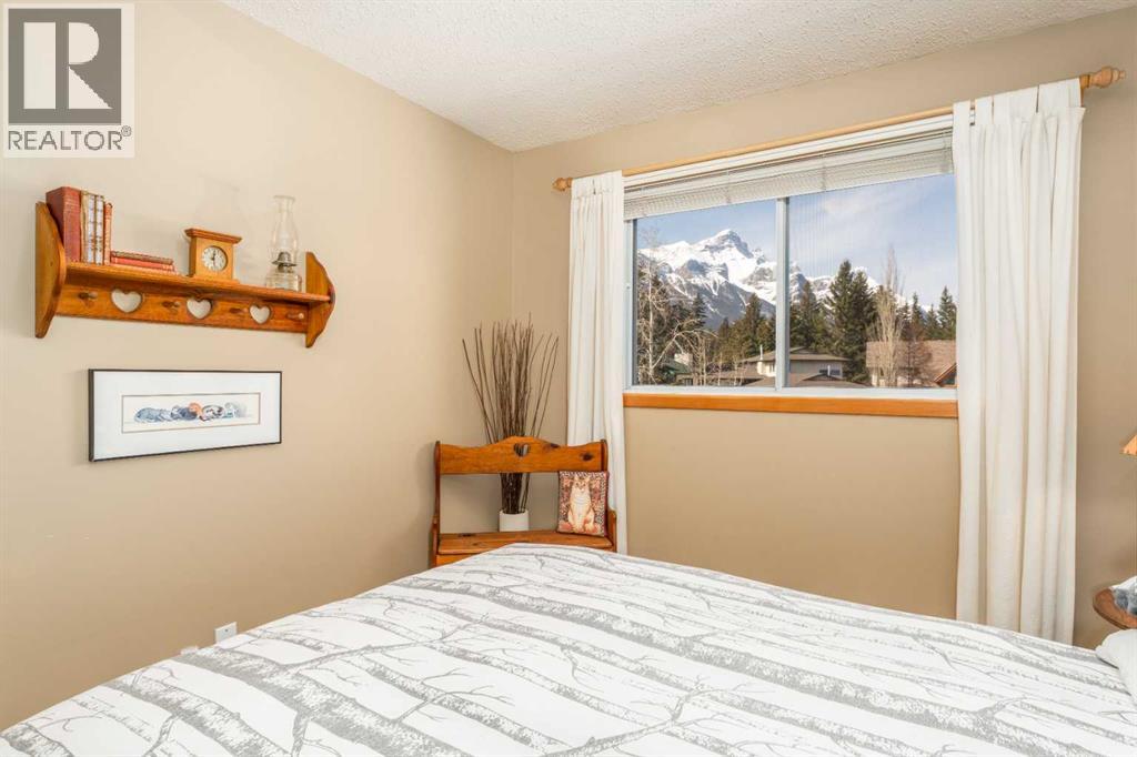 803 Larch Place, Canmore, Alberta  T1W 1S4 - Photo 27 - A2299156