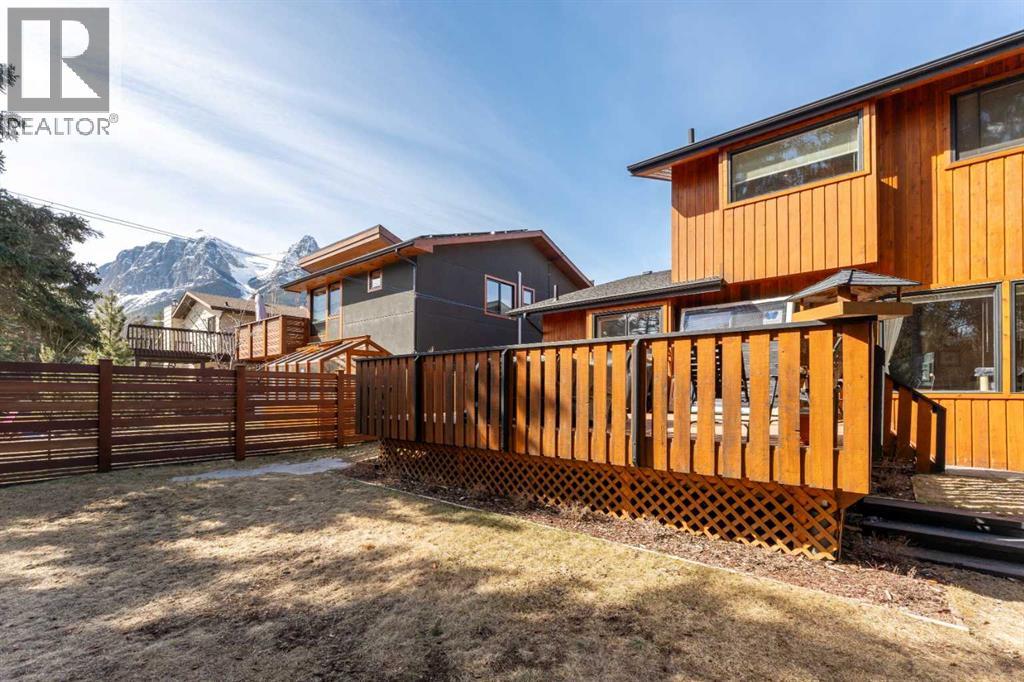 803 Larch Place, Canmore, Alberta  T1W 1S4 - Photo 33 - A2299156