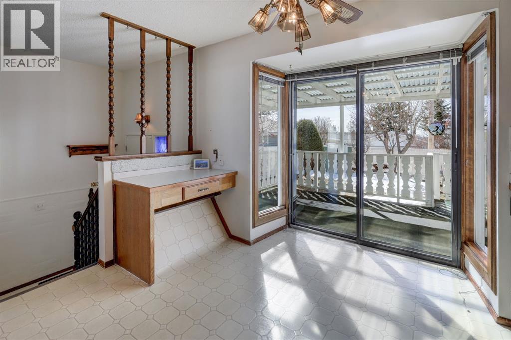 1008 Motherwell Road NE, Calgary, Alberta  T2E 6E7 - Photo 16 - A2301200