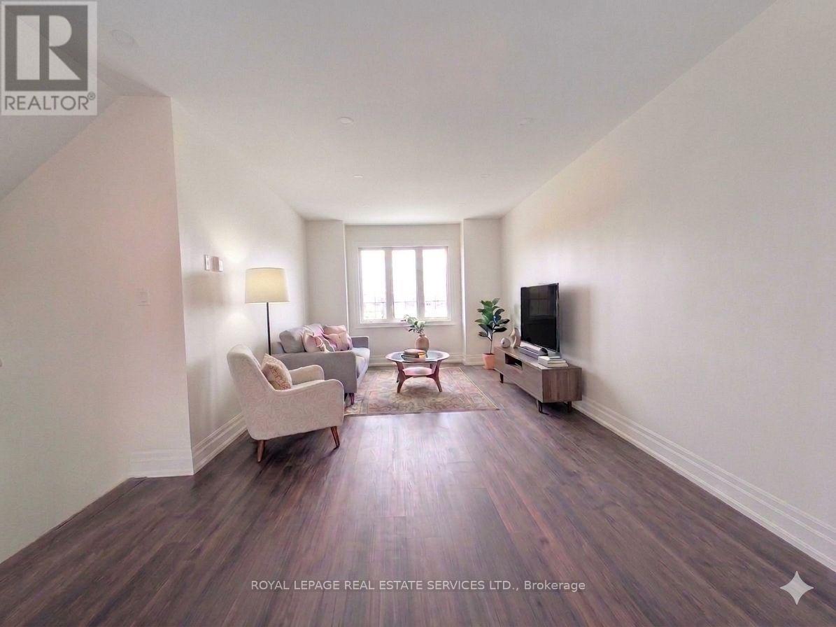 6544 Opera Glass Crescent, Mississauga, Ontario  L5W 1S1 - Photo 3 - W13008166