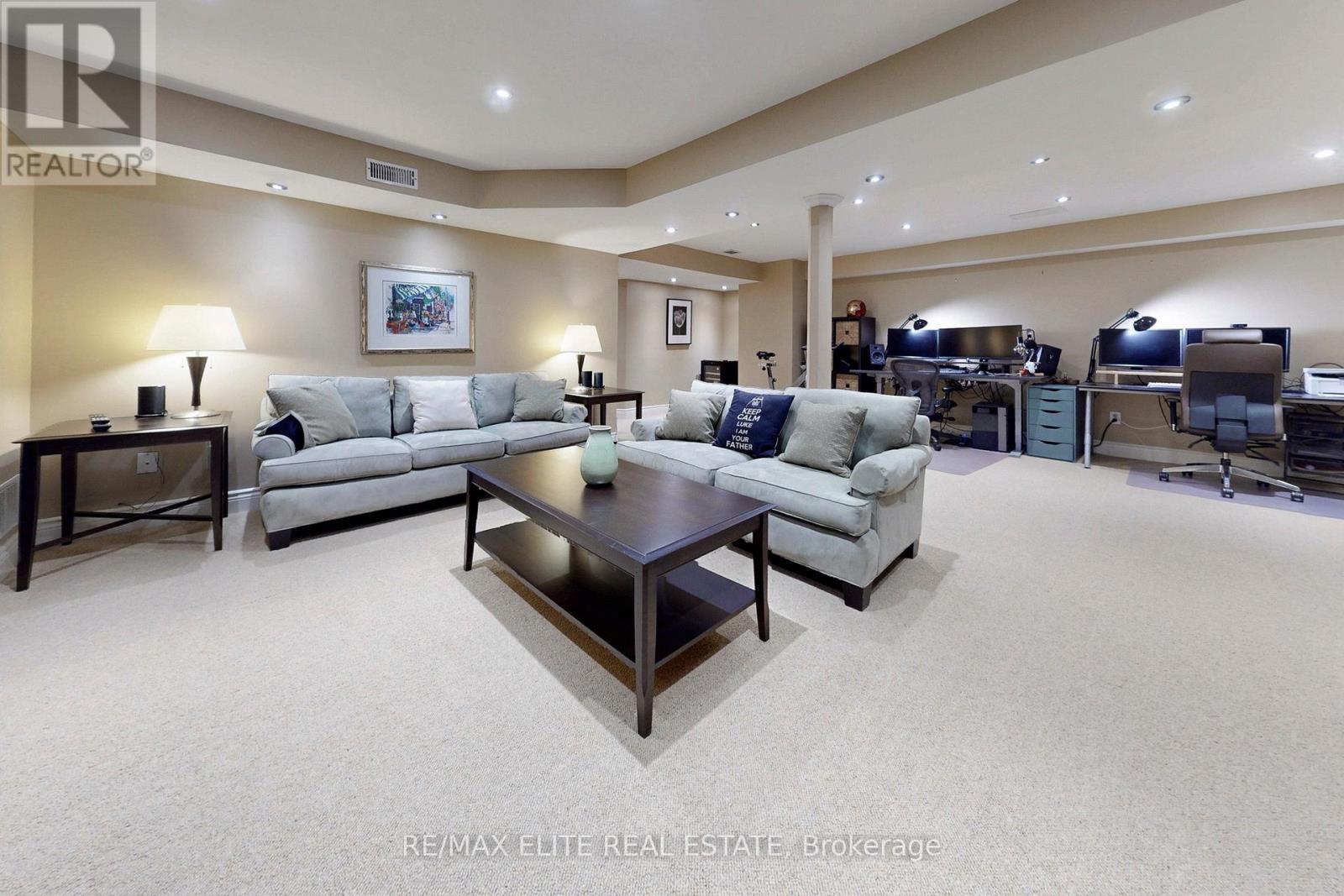 112 Westbury Court, Richmond Hill, Ontario  L4S 2L3 - Photo 35 - N13010146