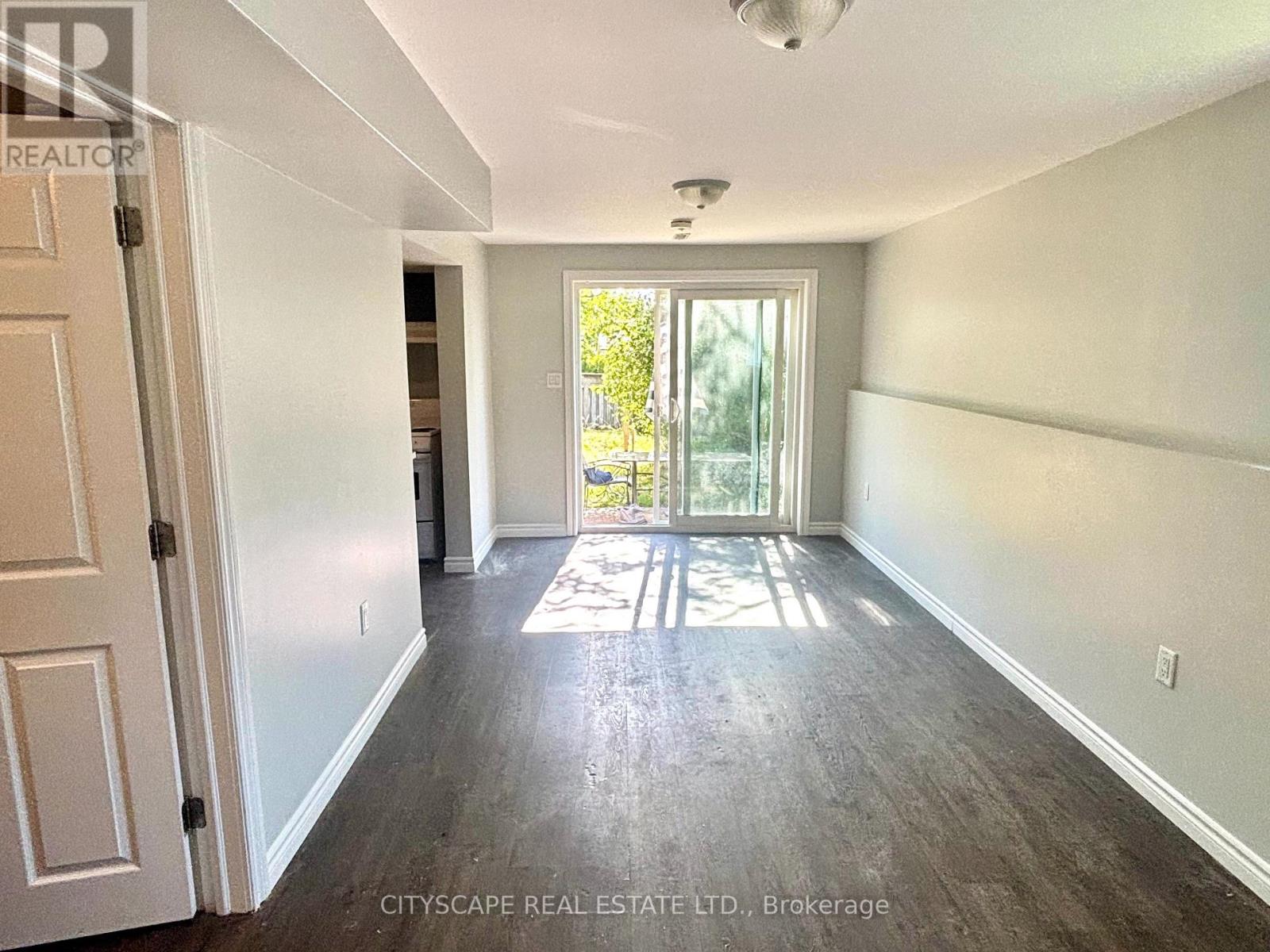 Lower - 93 Columbia Road, Barrie, Ontario  L4N 8C5 - Photo 6 - S13010132