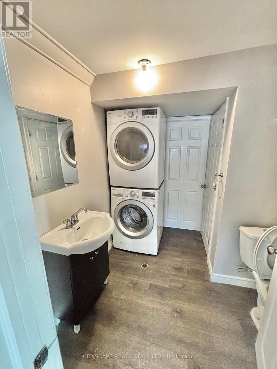 Lower - 93 Columbia Road, Barrie, Ontario  L4N 8C5 - Photo 8 - S13010132