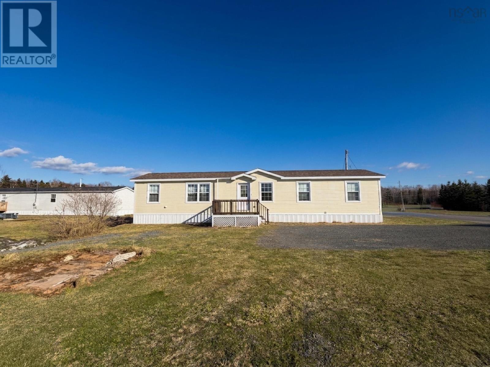 72 Second Street, Sydney, Nova Scotia  B1L 1C9 - Photo 3 - 202607533