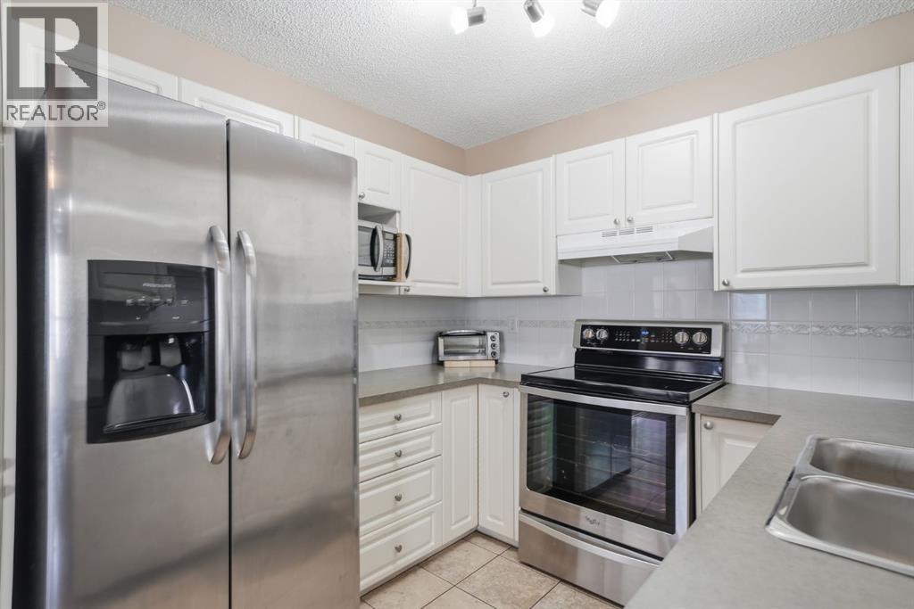 94 Mt Aberdeen Manor Se, Calgary, Alberta  T2Z 3N8 - Photo 12 - A2294966