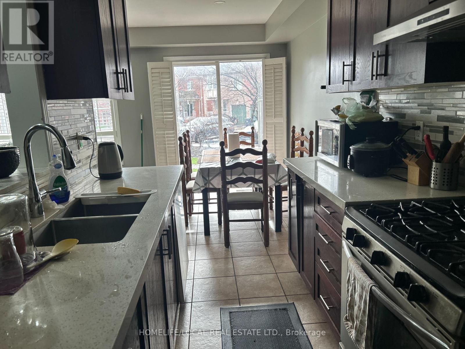 # 36 - 770 Othello Court, Mississauga (Meadowvale Village), Ontario  L5W 1Y2 - Photo 6 - W13010130