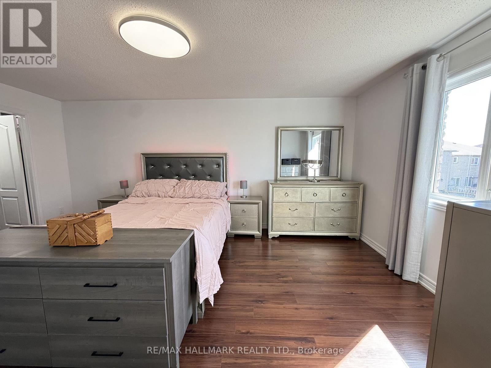 78 Sunridge Street, Richmond Hill, Ontario  L4E 3Z3 - Photo 17 - N12957818