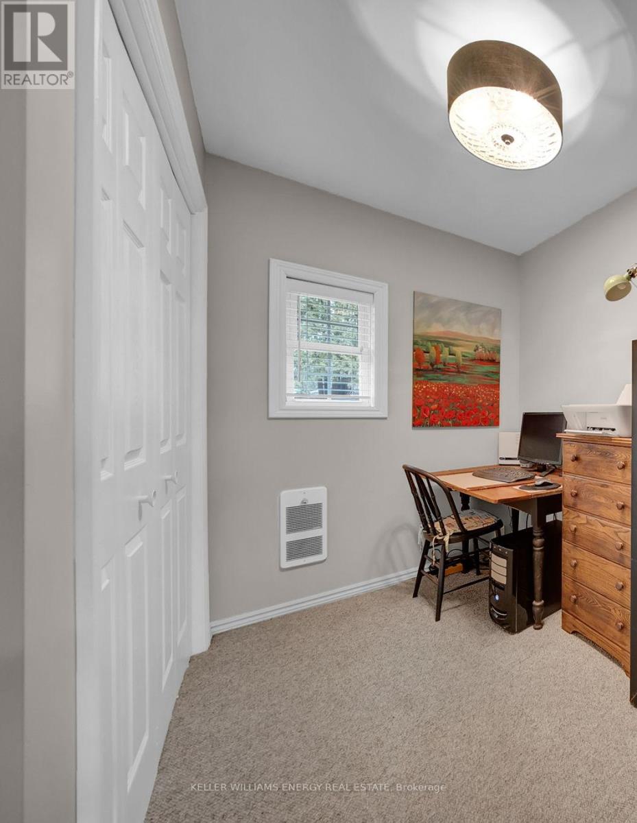 251 Lakeshore Drive, Kawartha Lakes, Ontario  K0A 1M0 - Photo 25 - X12998056