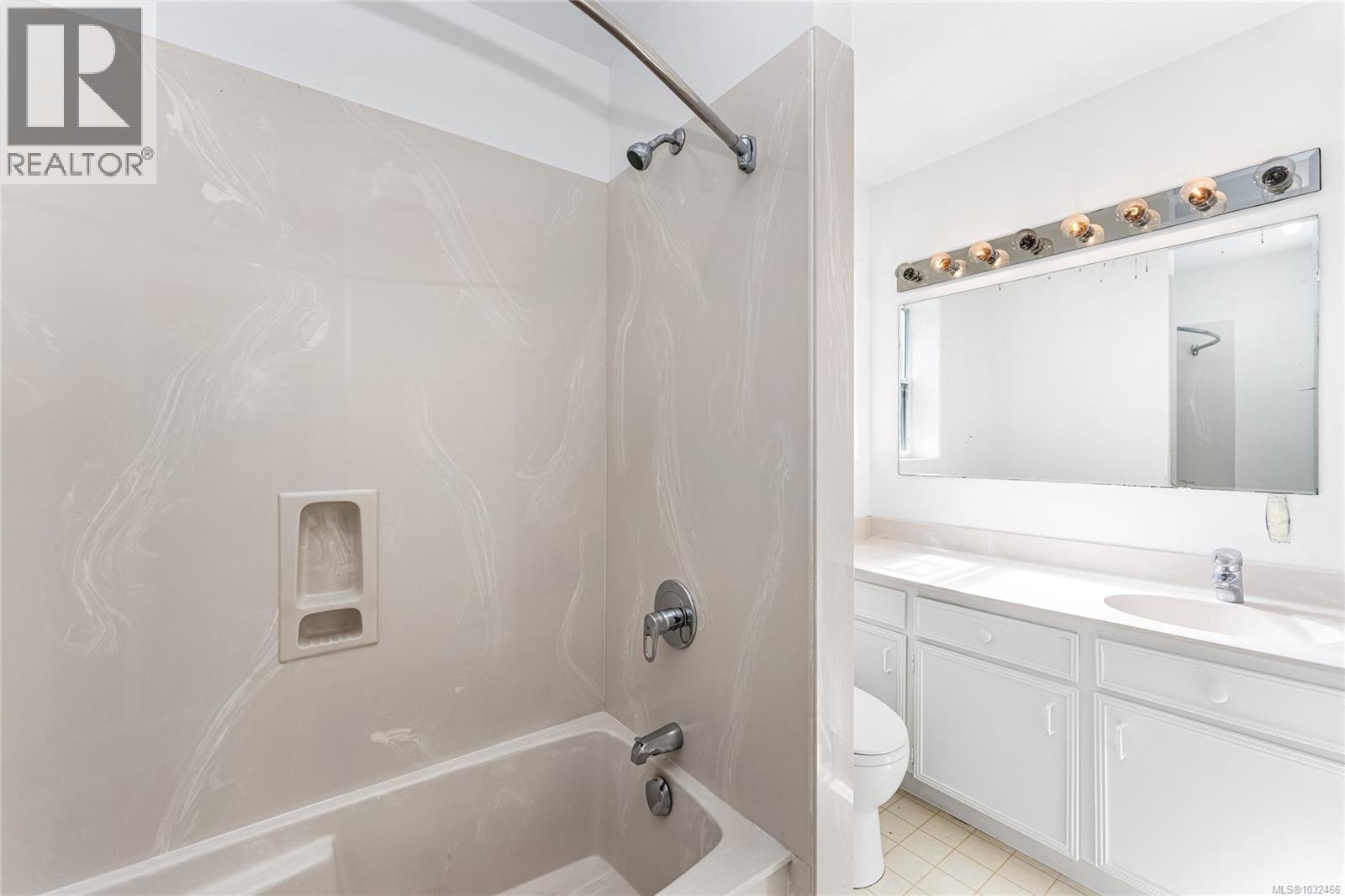 1731 Patly Pl, Victoria, British Columbia  V8S 5J5 - Photo 24 - 1032466