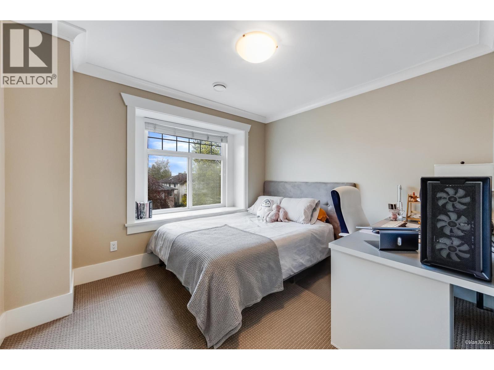 2457 E 3rd Avenue, Vancouver, British Columbia  V5M 1G8 - Photo 13 - R3112149