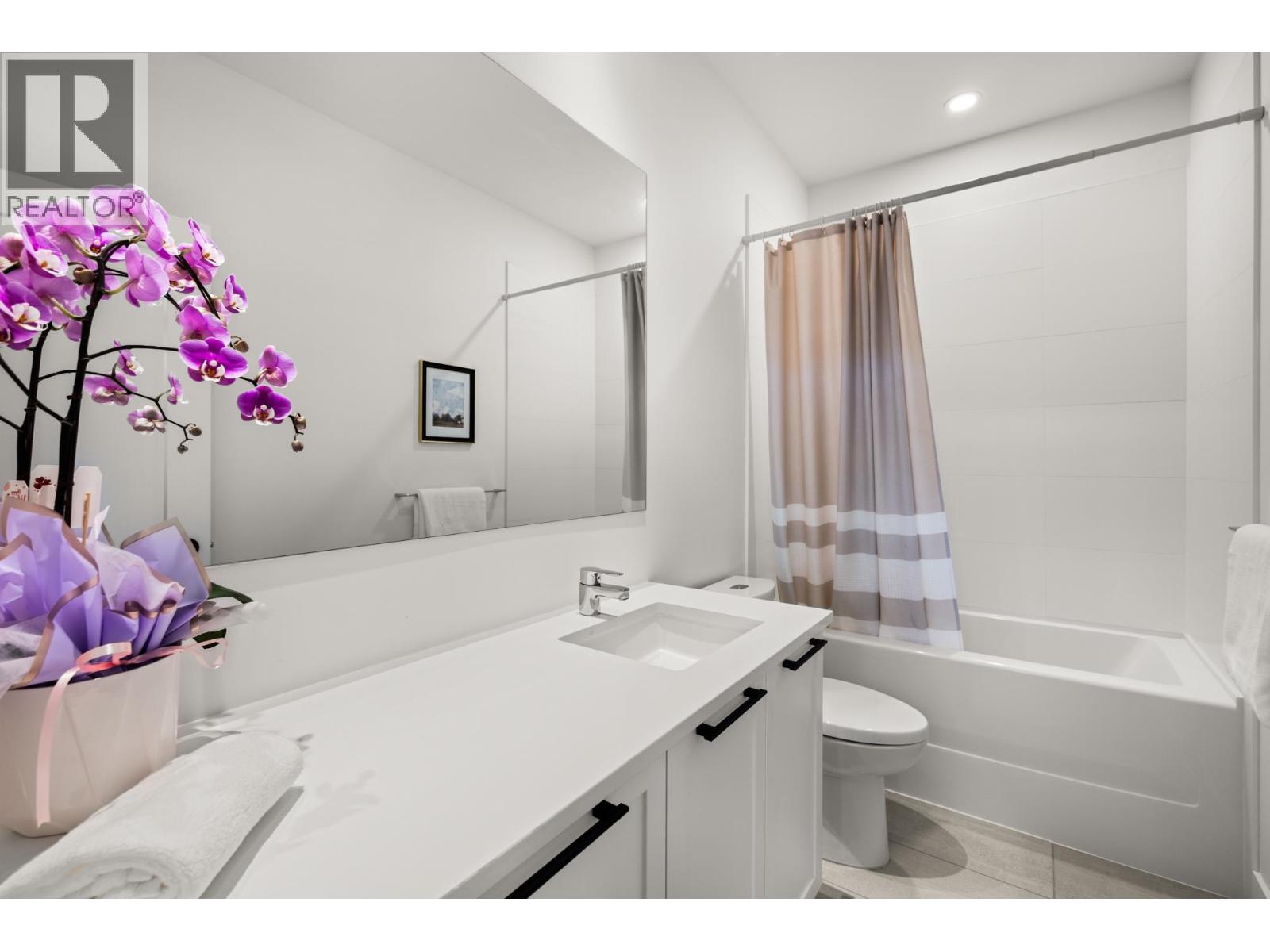 16 3552 Victoria Drive, Coquitlam, British Columbia  V3C 3V4 - Photo 26 - R3112585