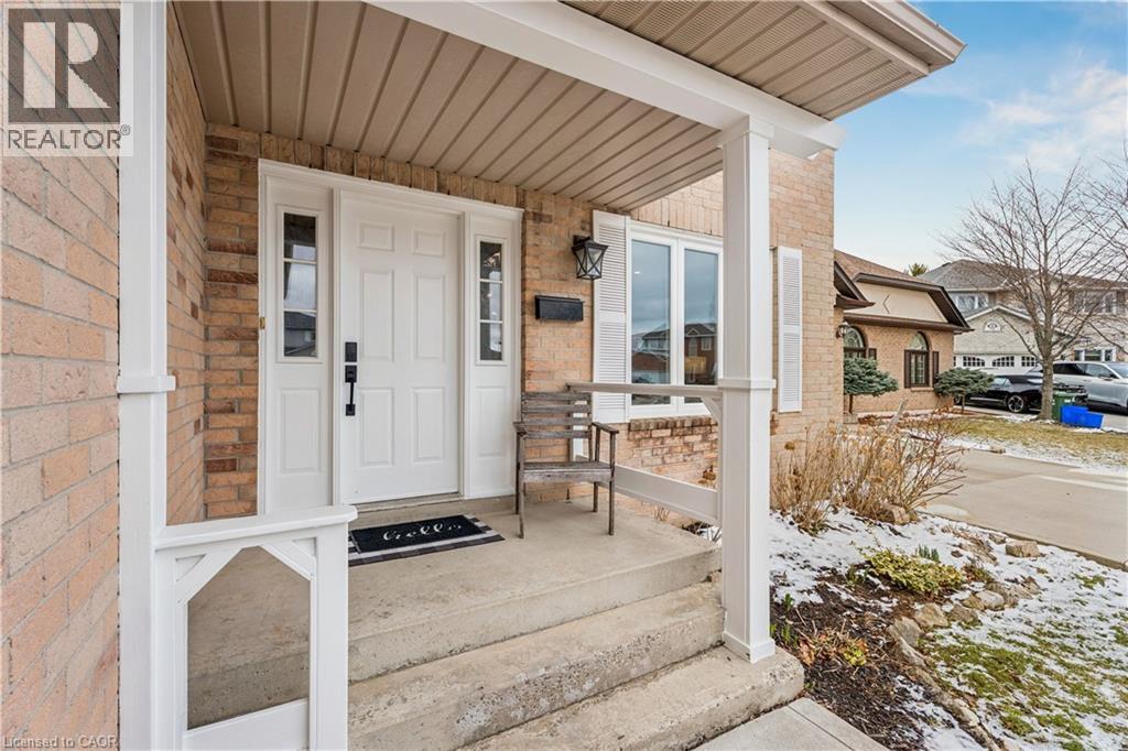 18 Marisa Court, Hamilton, Ontario  L9A 5E5 - Photo 33 - 40812852