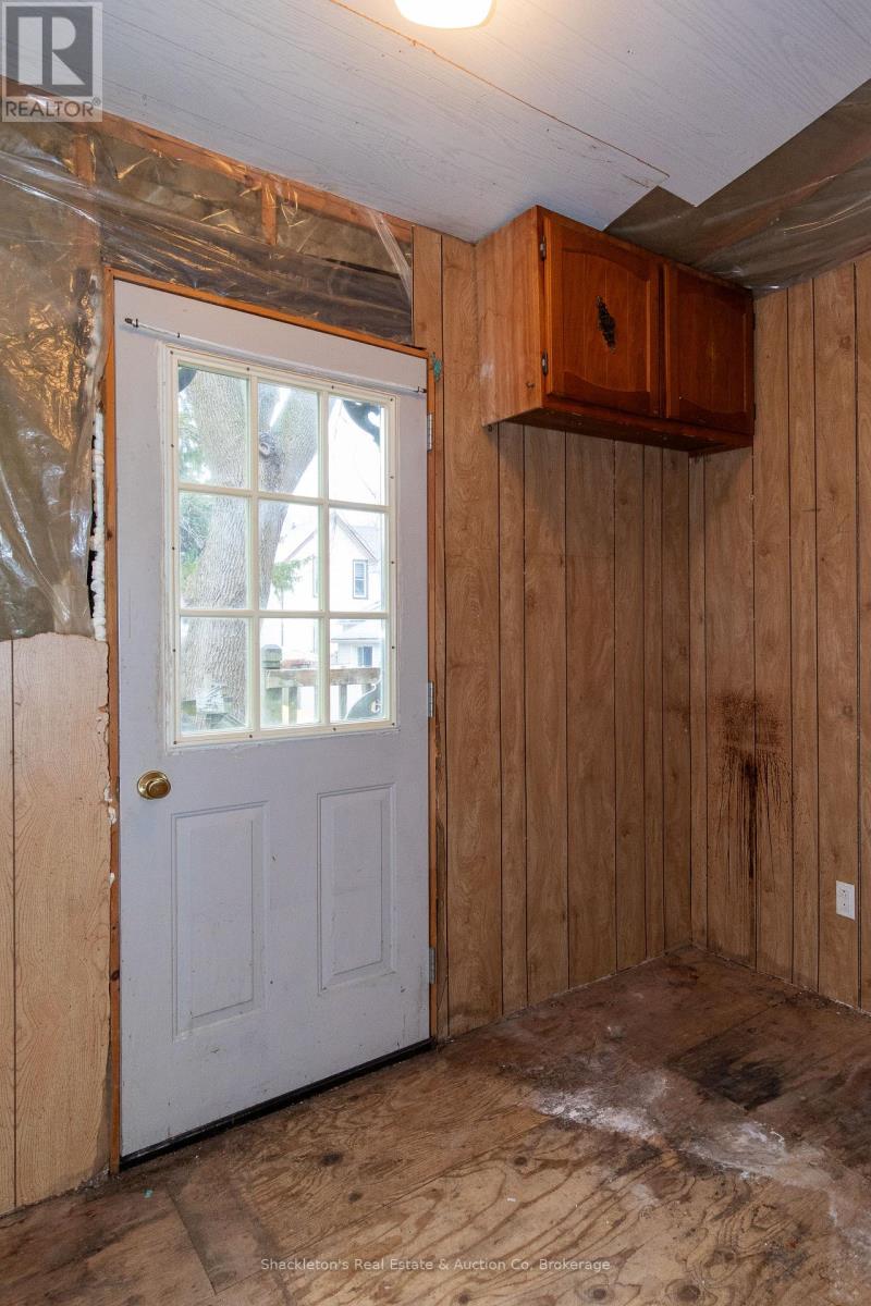 148 Rebecca Street, Stratford, Ontario  N5A 3P3 - Photo 28 - X12988556