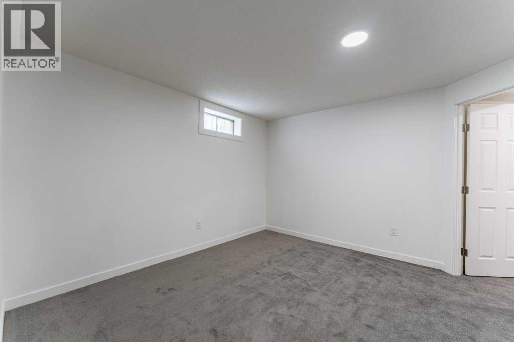 3606 Douglas Woods Heights Se, Calgary, Alberta  T2Z 2G4 - Photo 20 - A2291103