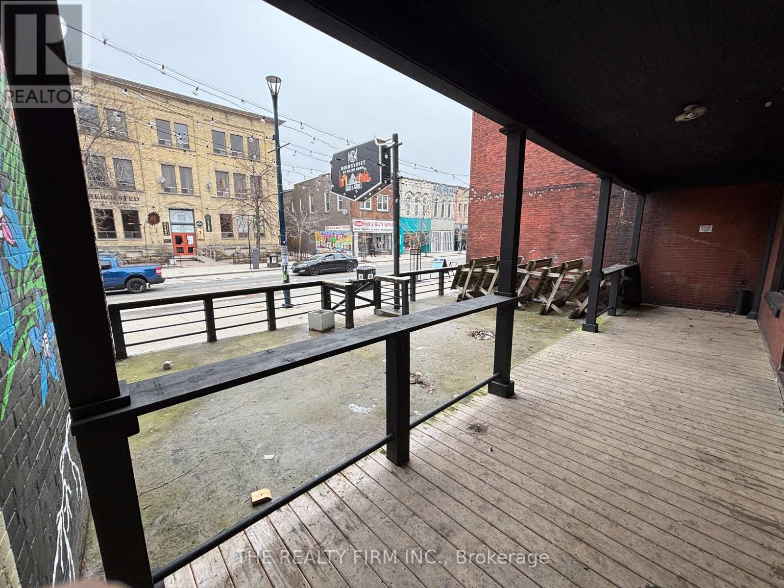 625 Dundas Street, London East, Ontario  N5W 2Z1 - Photo 2 - X13010178