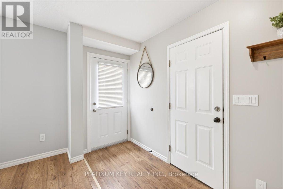 4 - 1077 Hamilton Road, London East, Ontario  N5W 6G3 - Photo 3 - X13010222