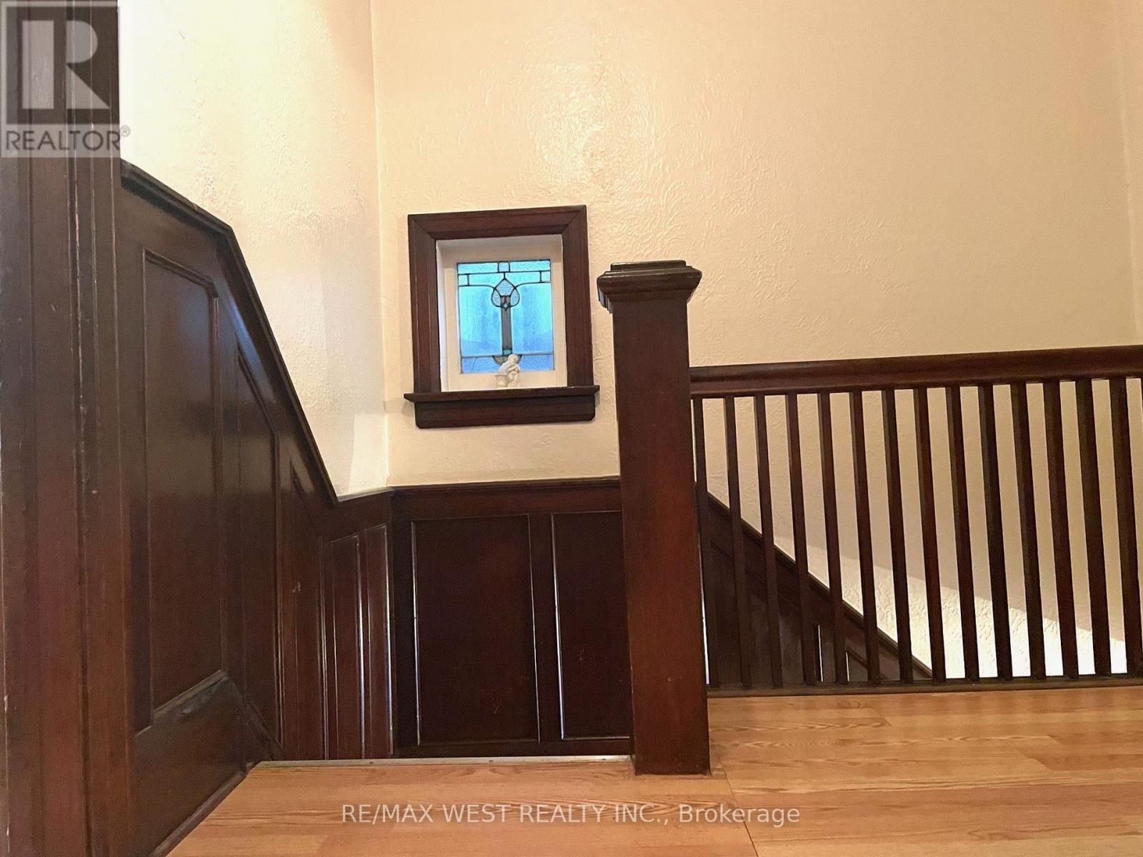 364 Roxton Road, Toronto, Ontario  M6G 3R2 - Photo 11 - C13010176