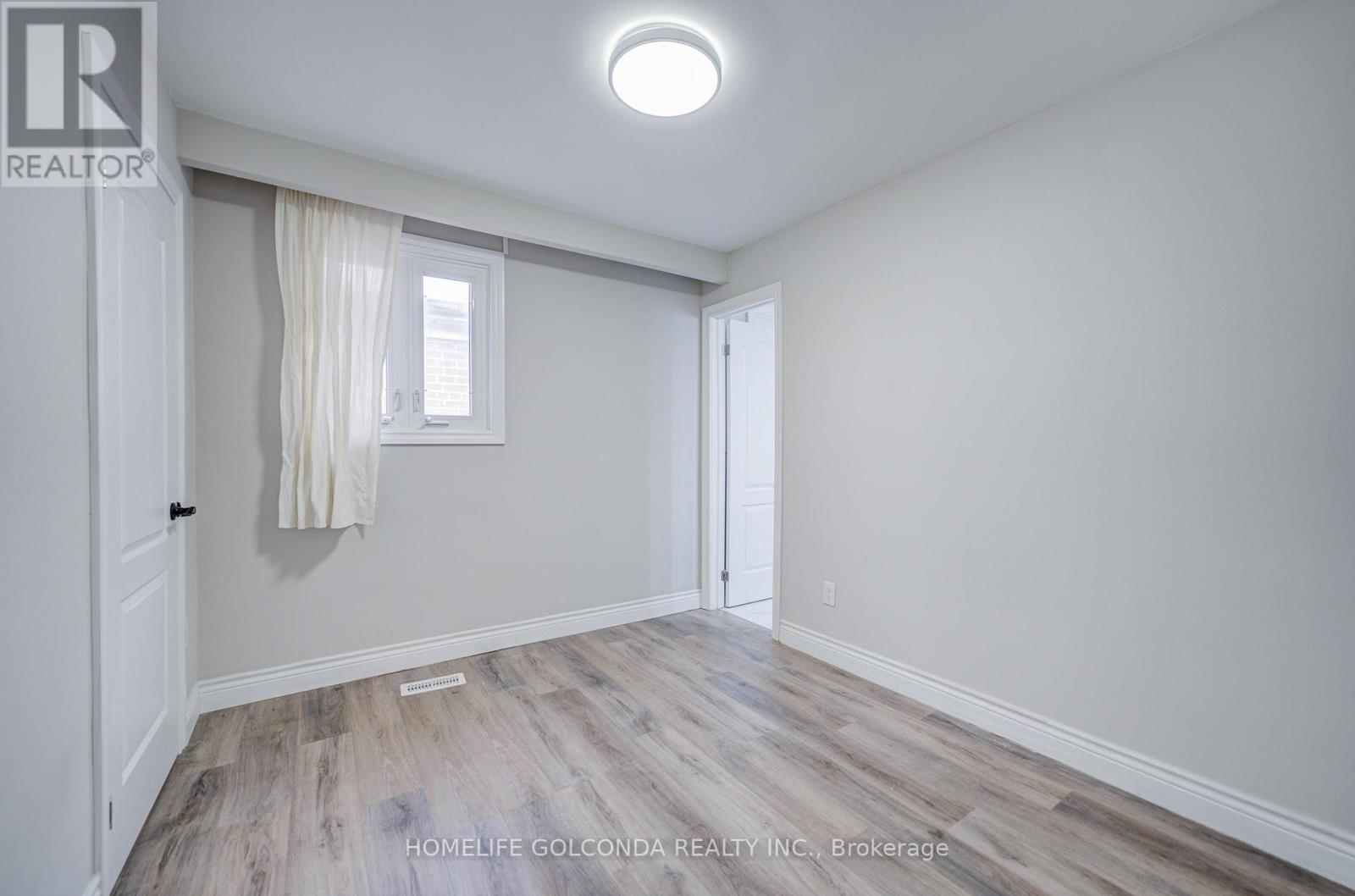 Upper - 59 Wolseley Street, Toronto, Ontario  M5T 1A4 - Photo 10 - C13010194