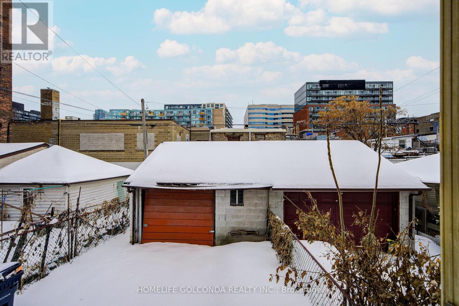 Upper - 59 Wolseley Street, Toronto, Ontario  M5T 1A4 - Photo 13 - C13010194