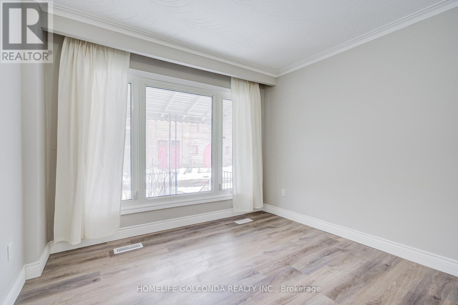 Upper - 59 Wolseley Street, Toronto, Ontario  M5T 1A4 - Photo 2 - C13010194