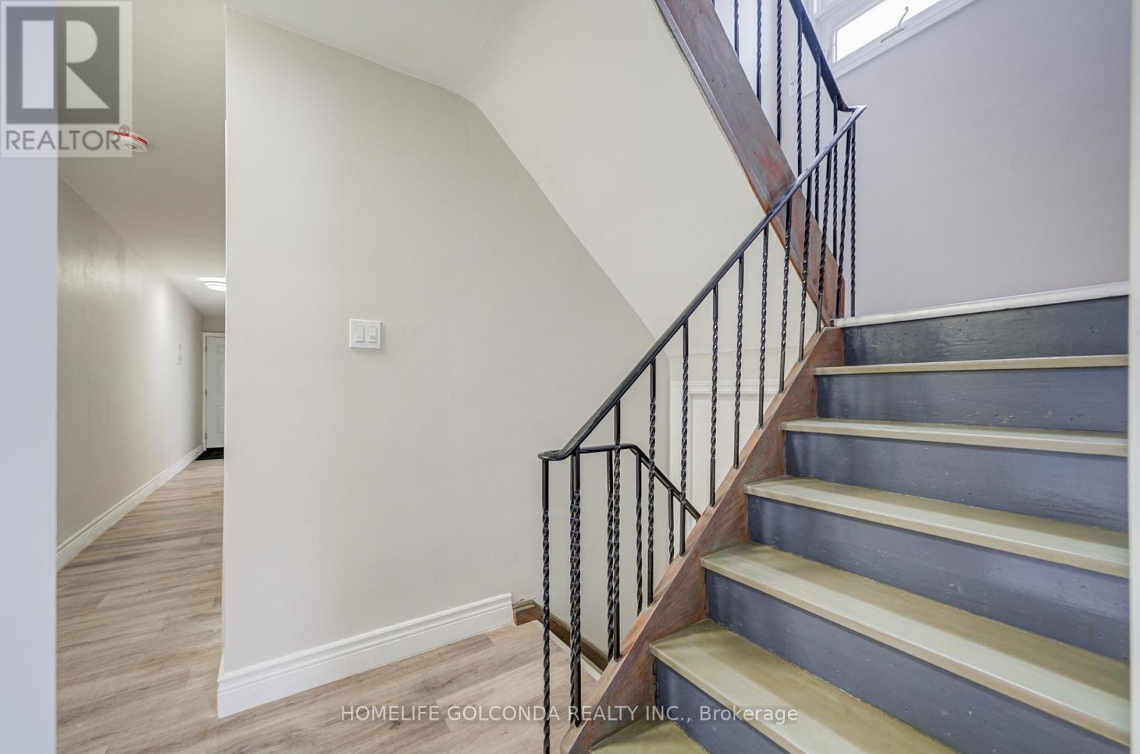 Upper - 59 Wolseley Street, Toronto, Ontario  M5T 1A4 - Photo 6 - C13010194