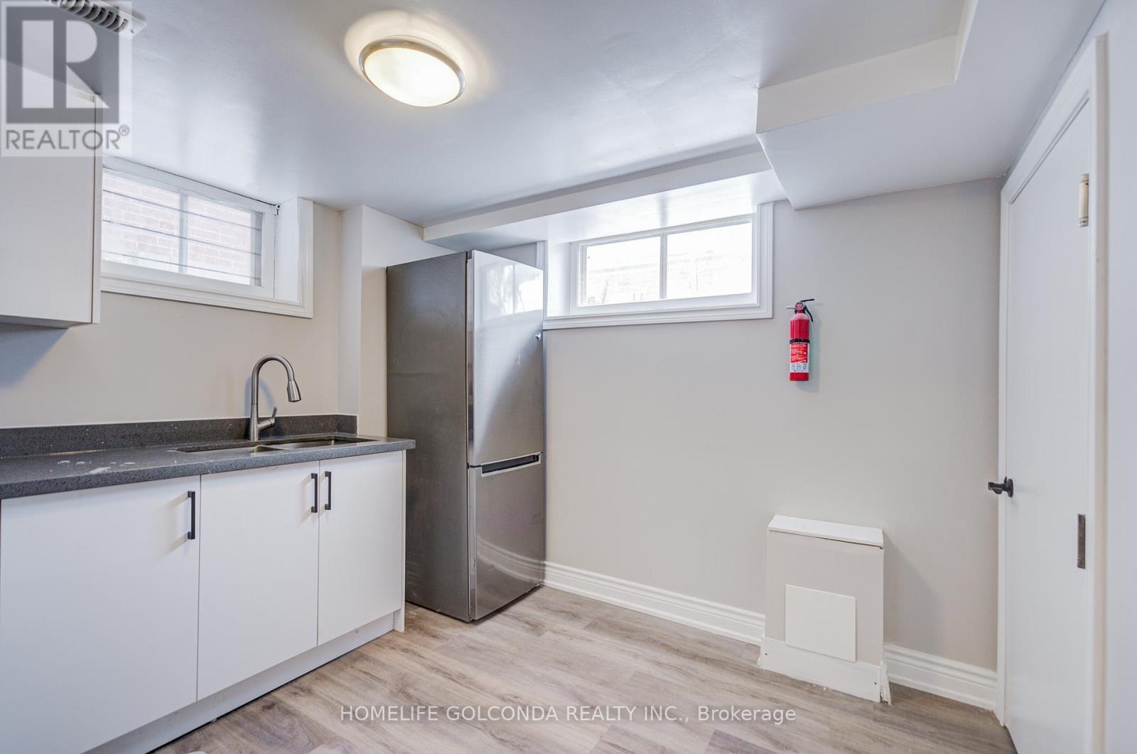 Basement - 59 Wolseley Street, Toronto, Ontario  M5T 1A4 - Photo 7 - C13010198