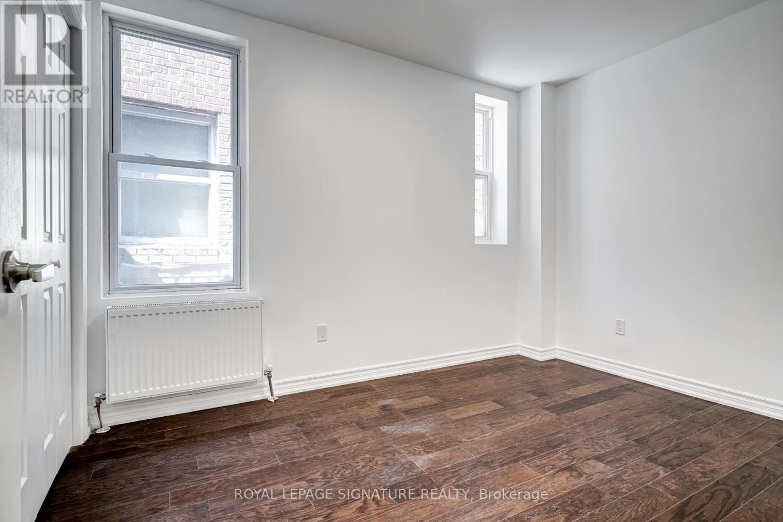 3rd Lvl - 1116 College Street, Toronto, Ontario  M6H 1B5 - Photo 11 - C13010206