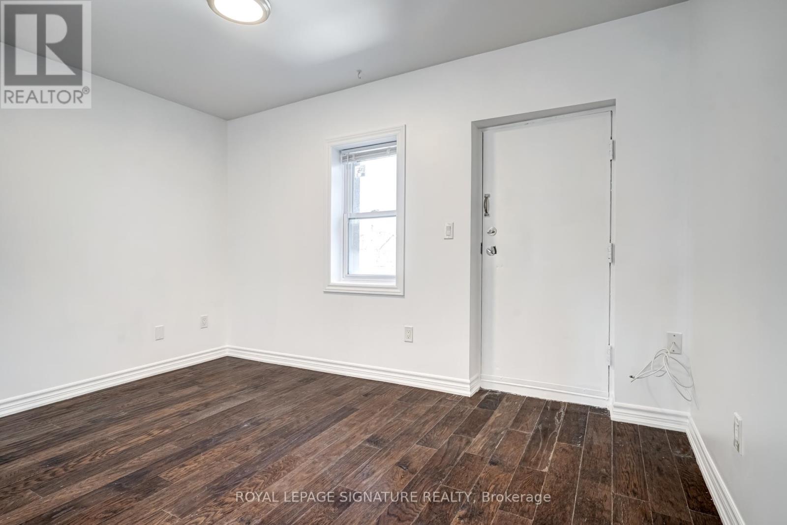 3rd Lvl - 1116 College Street, Toronto, Ontario  M6H 1B5 - Photo 14 - C13010206