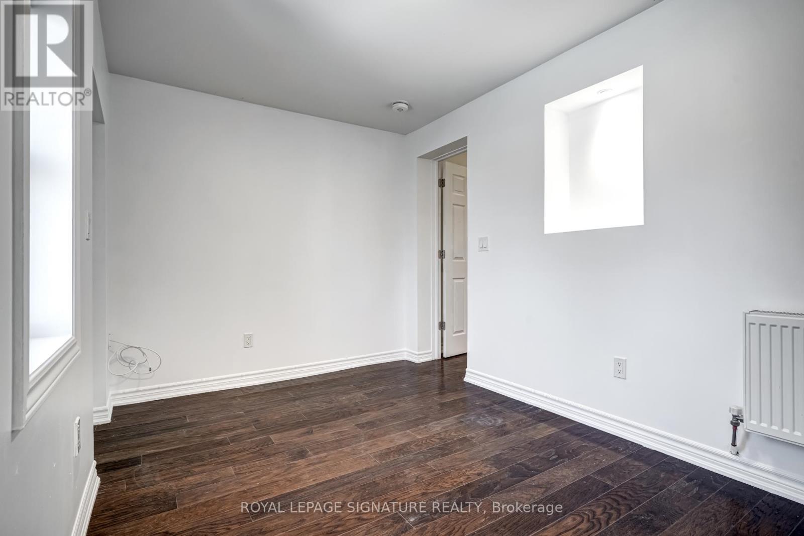 3rd Lvl - 1116 College Street, Toronto, Ontario  M6H 1B5 - Photo 15 - C13010206