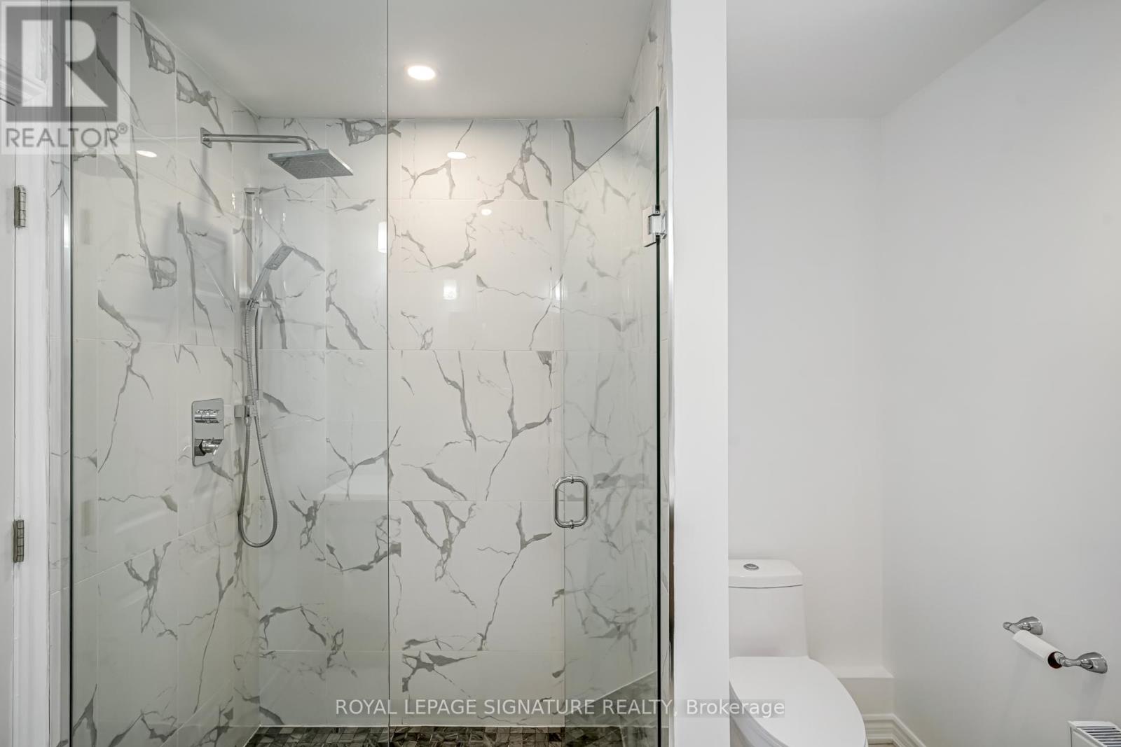 3rd Lvl - 1116 College Street, Toronto, Ontario  M6H 1B5 - Photo 18 - C13010206