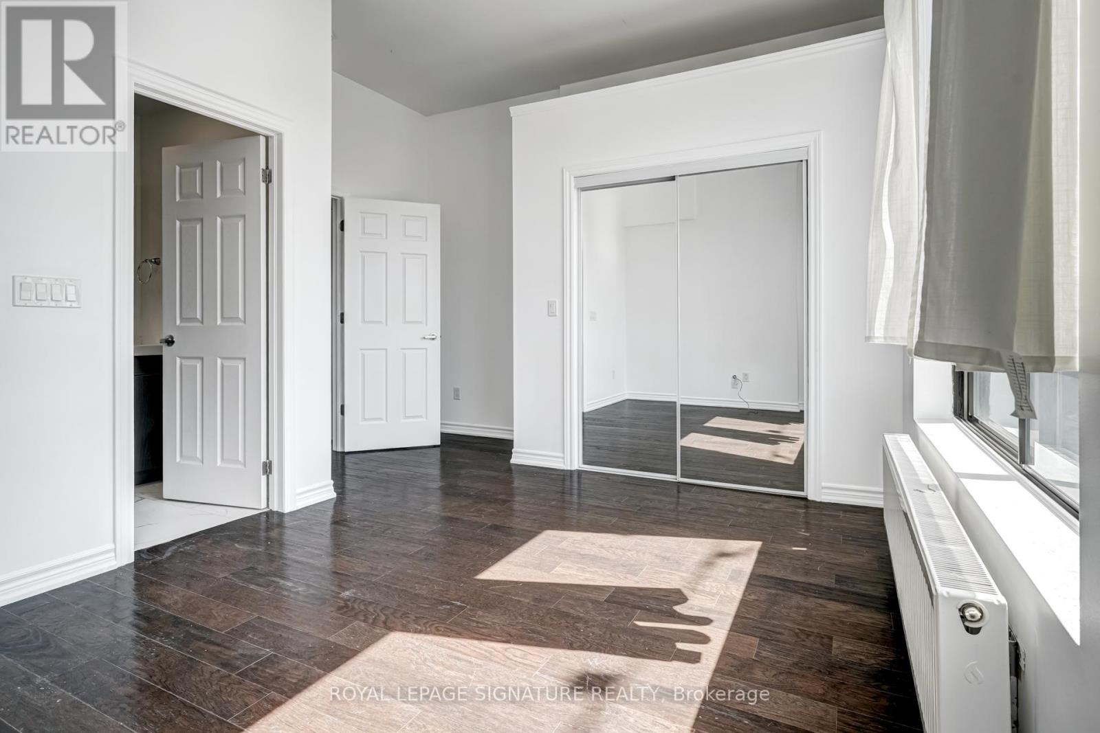 3rd Lvl - 1116 College Street, Toronto, Ontario  M6H 1B5 - Photo 8 - C13010206