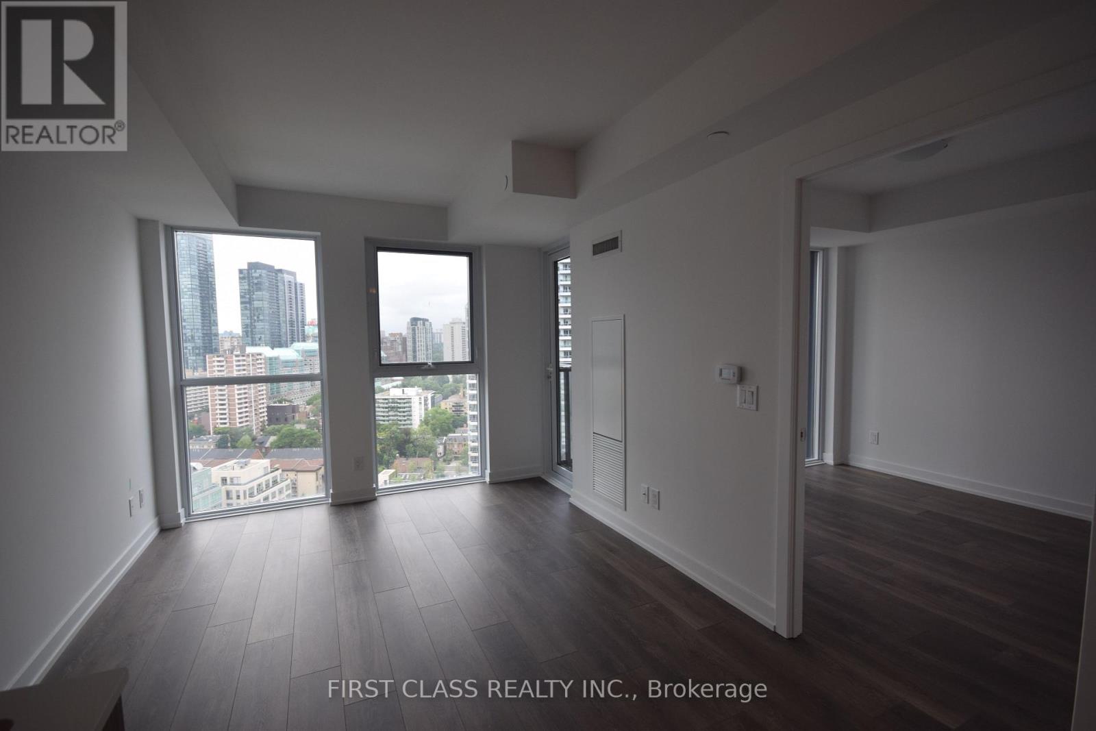 2011 - 159 Wellesley Street E, Toronto, Ontario  M4Y 0H5 - Photo 13 - C13010210