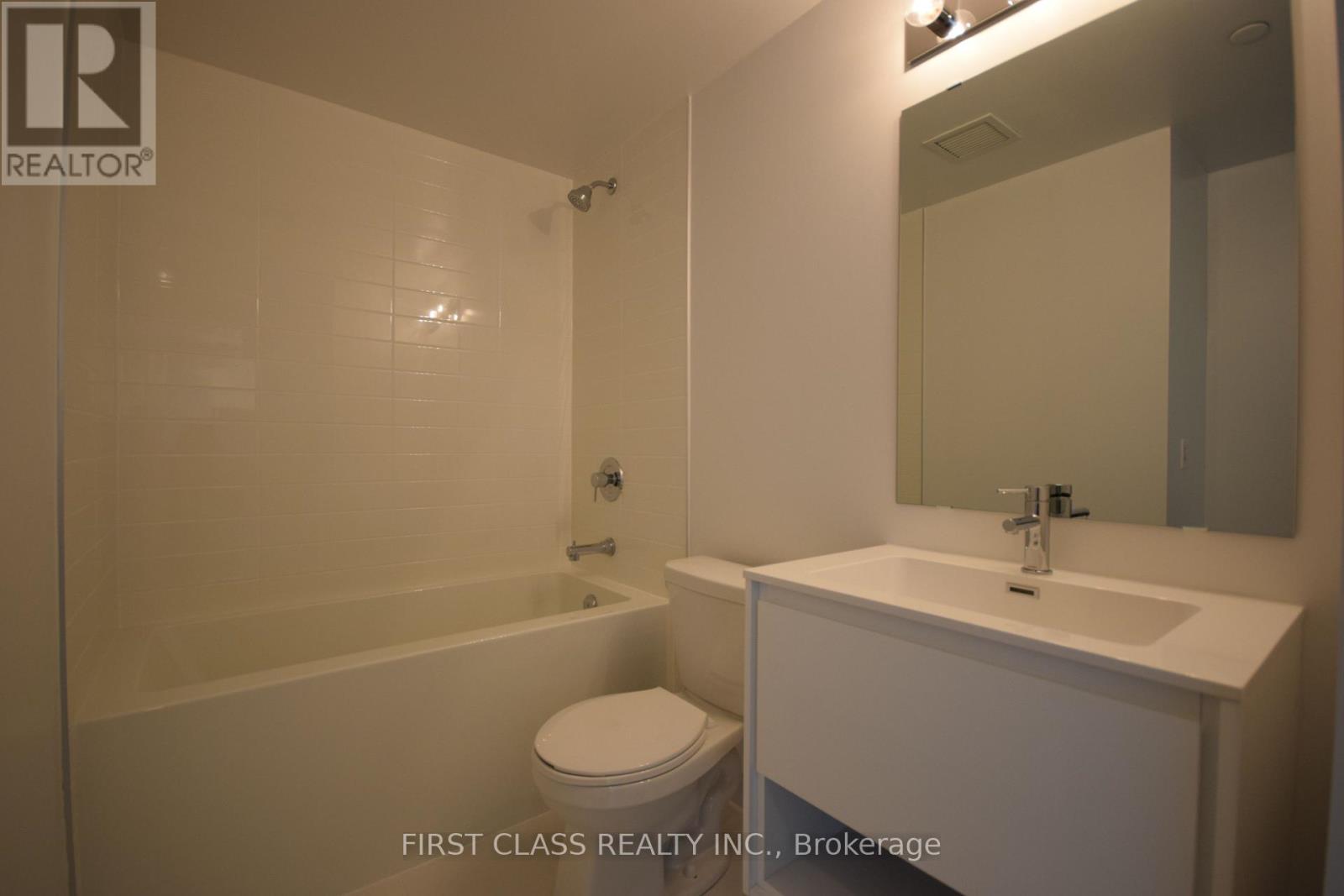 2011 - 159 Wellesley Street E, Toronto, Ontario  M4Y 0H5 - Photo 22 - C13010210